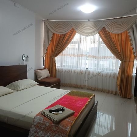 Hotel Quezada Hermanos Santo Domingo de los Colorados Eksteriør billede